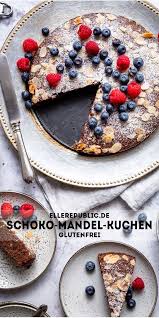 Schoko Mandel Kuchen Glutenfrei Rezept Elle Republic In 2020 Schoko Mandel Kuchen Schoko Mandeln Glutenfreier Kuchen