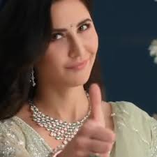 Katrina's new ad for Kalyan Jewellers ♥️ finally we got some content  🤭🙃🫶🏻 #BiggestFemaleSuperstarOfIndia #katrinakaif #katrina #supersoldier  #indiasfirstfemalesuperhero #kay #kaybeauty #katholics #kaybykatrina  #itskaytobeyou #kat ...