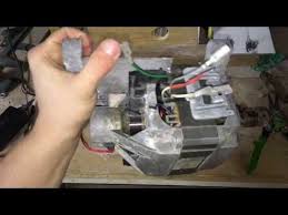 Eski Camasir Makinasi Motorunu 24 Voltluk Dc Adaptorle Calistirmak Youtube Motorlar Camasir Makinesi Ahsap Isciligi