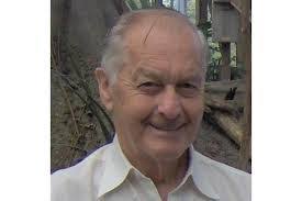 Chris Sines's Instagram, Twitter & Facebook