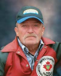 Obituary of Robert MacMillan