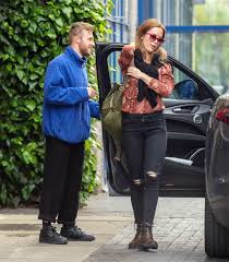 Emily blunt official facebook page. A Rare Emily Blunt And John Krasinski Sighting Over Lunch In London