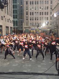 Odumewu debbie, a nigerian dancer better known as pinki debbie has broken the guinness world record for 'longest dance by an individual'. Guinness World Records On Twitter Practice Time For The Largest Street Dance World Record Attempt Watch It Live On Todayshow Breakittoday Gwr2016 Http T Co D3e8nlocvu