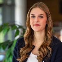 30+ "Louise Michael" profiles