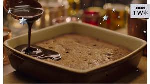 Sticky Toffee Pudding Nigella At My Table Christmas Bbc Two Youtube Nigella Sticky Toffee Pudding Sticky Toffee Pudding Sticky Toffee