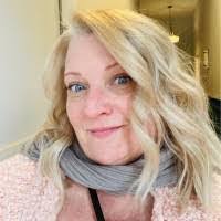 Michelle Matthiesen's Instagram, Twitter & Facebook