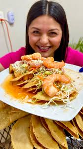 Doraditos de camarón y en la manteca de puerco me como muchos