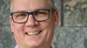 Mark, Phair sharply divided