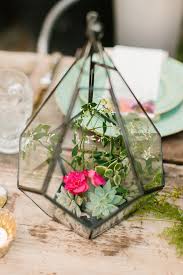 Centerpieces Contained In A Glass Terrarium Terrarium Wedding Creative Wedding Centerpieces Geometric Terrarium Wedding