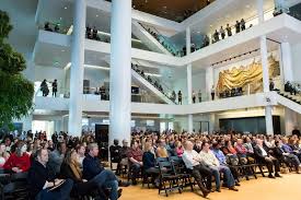 It became the gates learning foundation in 1999 when it broadened its focus to include college readiness. Bill Melinda Gates Foundation Burofotos Glassdoor