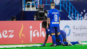 إذ أن بافيتمبي جوميز، قد أعلن منذ قليل في تصريحات تليفزيونية، عن عدم جاهزيته للقاء الغد أمام الترجي التونسي، فيما سيغيب جيوفينكو لعدم تعافيه من الإصابة. Ø¬ÙˆÙ…ÙŠØ³ Ø¬ÙŠÙˆÙÙŠÙ†ÙƒÙˆ ÙˆÙÙŠÙŠØªÙˆ ØªØºÙŠÙŠØ± Ù…Ø«ÙŠØ± ÙˆÙ…ÙØ§Ø¬Ø¦ ÙÙŠ Ù…Ø³ØªÙ‚Ø¨Ù„Ù‡Ù… Ù…Ø¹ Ø§Ù„Ù‡Ù„Ø§Ù„ Goal Com