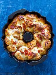 Pizza Monkey Bread Recipe The Girl Who Ate Everything Recipe In 2020 Pizza Monkey Bread Monkey Bread Monkey Bread Recipes