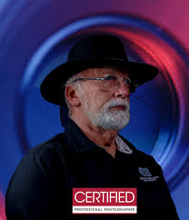 Doug Delong's Instagram, Twitter & Facebook