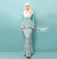 Tonton raya diva (2017) telemovie bekas primadona yang kecewa dan penyanyi dangdut bermulut celupar bersaing untuk. Baju Raya Minaz Online 2017 Wanita Pakaian Wanita Pakaian