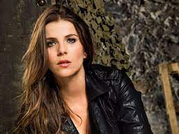 It is worth mentioning that maría fernanda yepes is also remembered on colombian television for having participated in some reality shows what 'soldiers 1.0 ', in which she was a presenter, and 'the island of the famous' in which he was a participant. 10 Ideas De Maria Fernanda Yepes Famosos Actrices Hollywood Novelas Colombianas