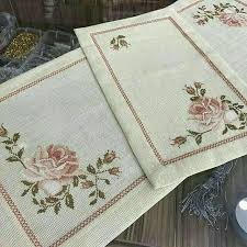 Saime Boztinastepe Bilgin Adli Kullanicinin Seyda Igne Ve Kanavice Modelleri Panosundaki Pin Kanavice Kanaviceler Elde Nakis