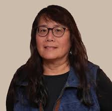 Rachel Rowen's Instagram, Twitter & Facebook