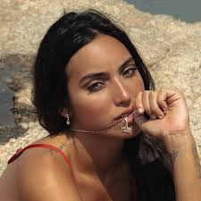 ‏Vanessa Lopes (@vanessalopesr) الرسمي