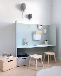Selbstgebauter Schreibtisch Ikea Kinderzimmer Spielzimmer Selbstgemachter Schreibtisch