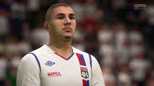 Karim benzema signe au real madrid (lyon). Fifa 18 Young Karim Benzema Lyon 2007 Youtube