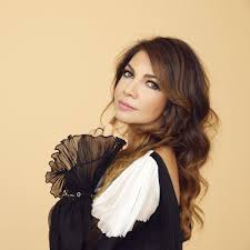 Il tweet è stato postato nella serata del 31 luglio dall'account netflix italia. Cristina D Avena Canta La Sigla De La Casa Di Carta Rockol