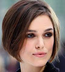 Kurze Frisuren Fur Square Faces Und Feines Haar Frisuren Fur Quadratische Gesichter Haar Styling Styling Kurzes Haar