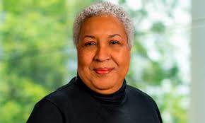 Johnnie Cox's Instagram, Twitter & Facebook