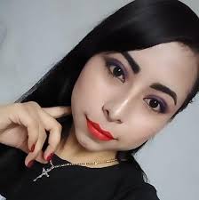 Grey Rosales en personas