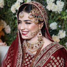 roop_beauty.palor • Fotky a videá na Instagrame