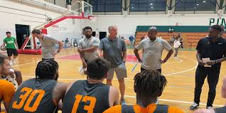 Coach Rick Barnes reveals legacy beyond Tennessee basketball in Italy