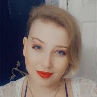 Elena Ritter's Instagram, Twitter & Facebook