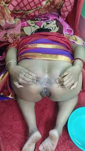 BBW Indian Stepmom Peeing Herself and Strips in Red Sharee ft. Indianbhabi2  by Sexy Indian Babe: Big Nipples, Chubby, Pissing, Mom, SSBBW Porn |  Faphouse