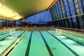 Ubernachten Im Schwimmbad Mit Sleeperoo Im Fehmare Altes Land Hamburg Schwimmbader Sudtirol Urlaub