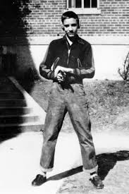 Elvis aaron presley was born on january 8, 1935 in east tupelo, mississippi, to gladys presley (née gladys love smith) and vernon presley (vernon elvis presley). Elvis Early Childhood Graceland