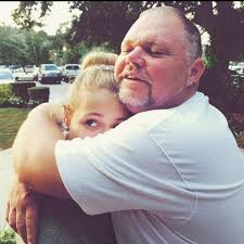 Happy heavenly birthday to my daddy 💜 The man that taught me to live  without fear, work hard & chase my dreams. Not a day goes by that I'm not  grateful for