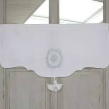 Cantonniere Broderie Champetre Grise Rideaux Mobilier De Salon Rideaux Brise Bise