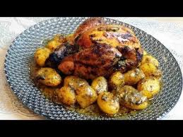 Poulet Au Four A La Moutarde Et Ses Pommes De Terre Youtube Poulet Au Four Poulet Plats Mijotes