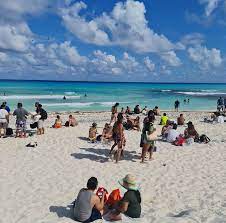 Cancún is a city in southeast mexico on the northeast coast of the yucatán peninsula in the mexican state of quintana roo. Cancun Will Not Close Says State Secretary Of Health Travel Off Path