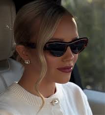 Brides & Bridesmaids