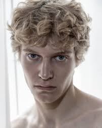 Portraits — Kelly Ryerson