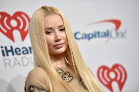 Discover more posts about iggy azalea. Black Twitter Drags Iggy Azalea For Blackfishing In Latest Music Video