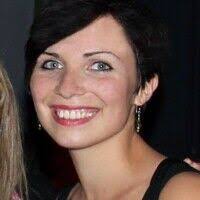 Annie Appleby's Instagram, Twitter & Facebook