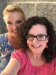 Vicky Hogue's Instagram, Twitter & Facebook