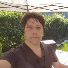 Wow, what a tragedy. Brent was such an awesome character! Crazy, funny,  creative dude that we're all gonna miss tremendously. See ya