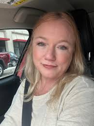 Can someone remove the blink from my daughter's photo?