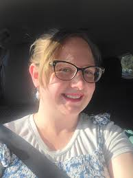 Wear it Wednesday with my new earrings from my daddy. ❤️