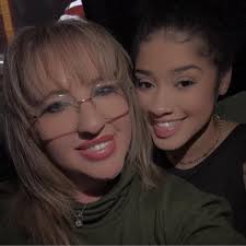 Anna Rubio (@mz_anrubio) • Threads, Say more