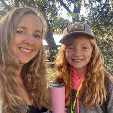 Sonja Mullen's Instagram, Twitter & Facebook