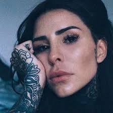 sabrina bernal (yaninasabrina)