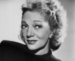 Gertrude Lawrence, The Broken Broadway Idol, Lived A Real Tragedy